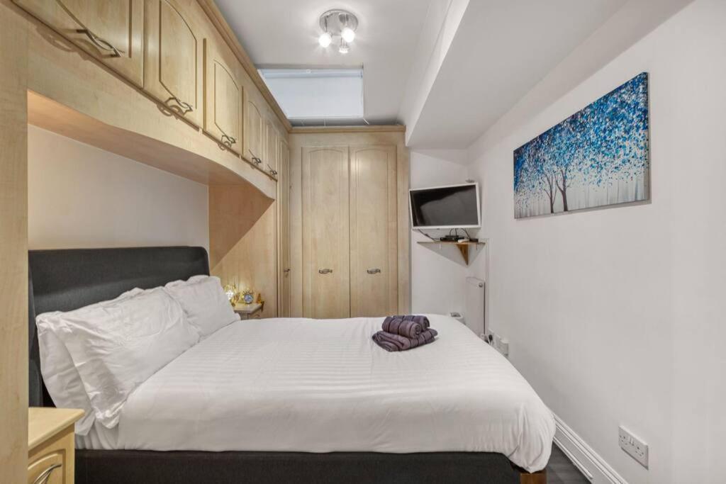 Luxury Oasis * London