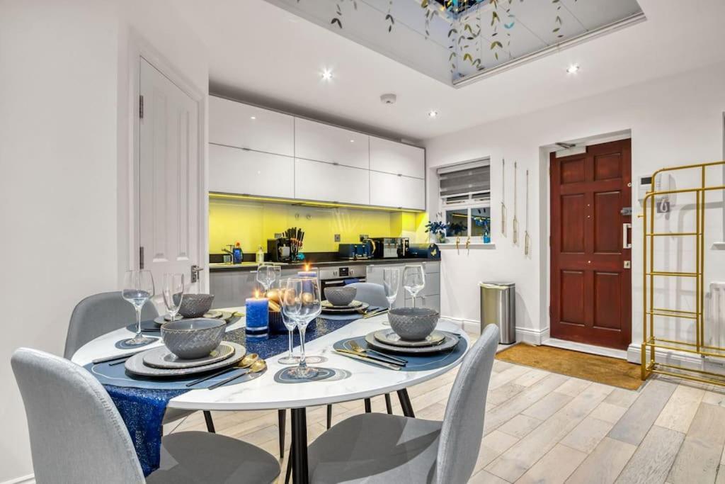 Luxury Oasis Apartment London